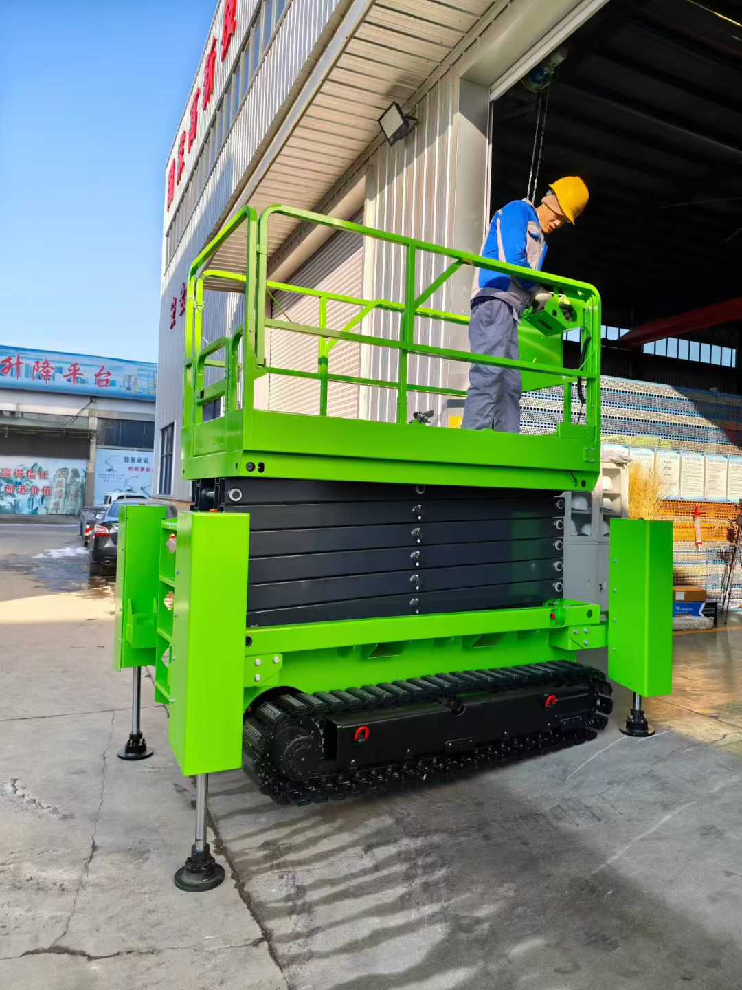 Plataforma Elevadora Compacta  - Compact Crawler Boom Lift reseña y precio